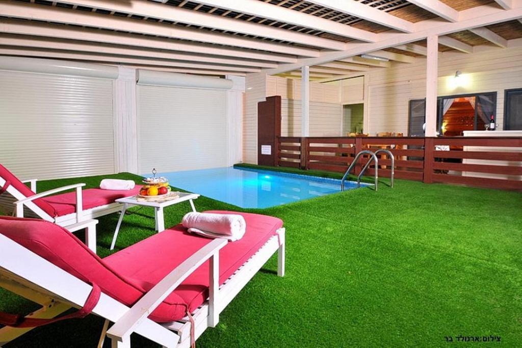 Between Sunrise And Sunset Suites Ya'ara Exterior foto