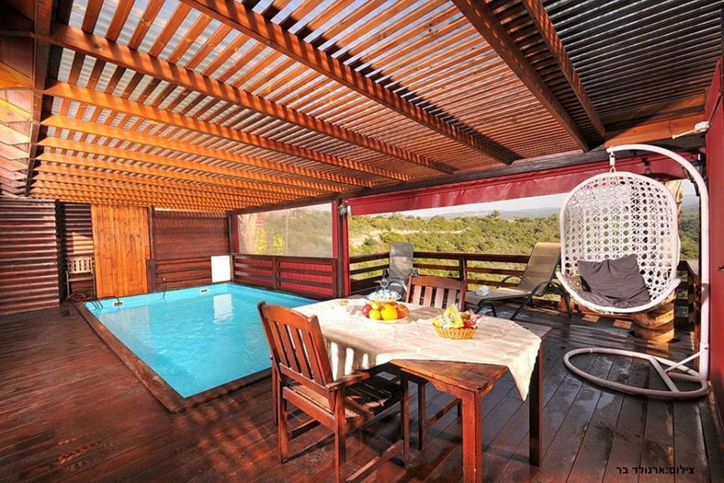Between Sunrise And Sunset Suites Ya'ara Exterior foto